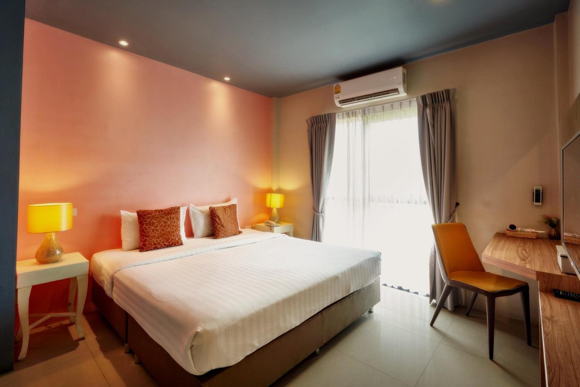 H Hotel Phrasing Chiang Mai Exterior foto